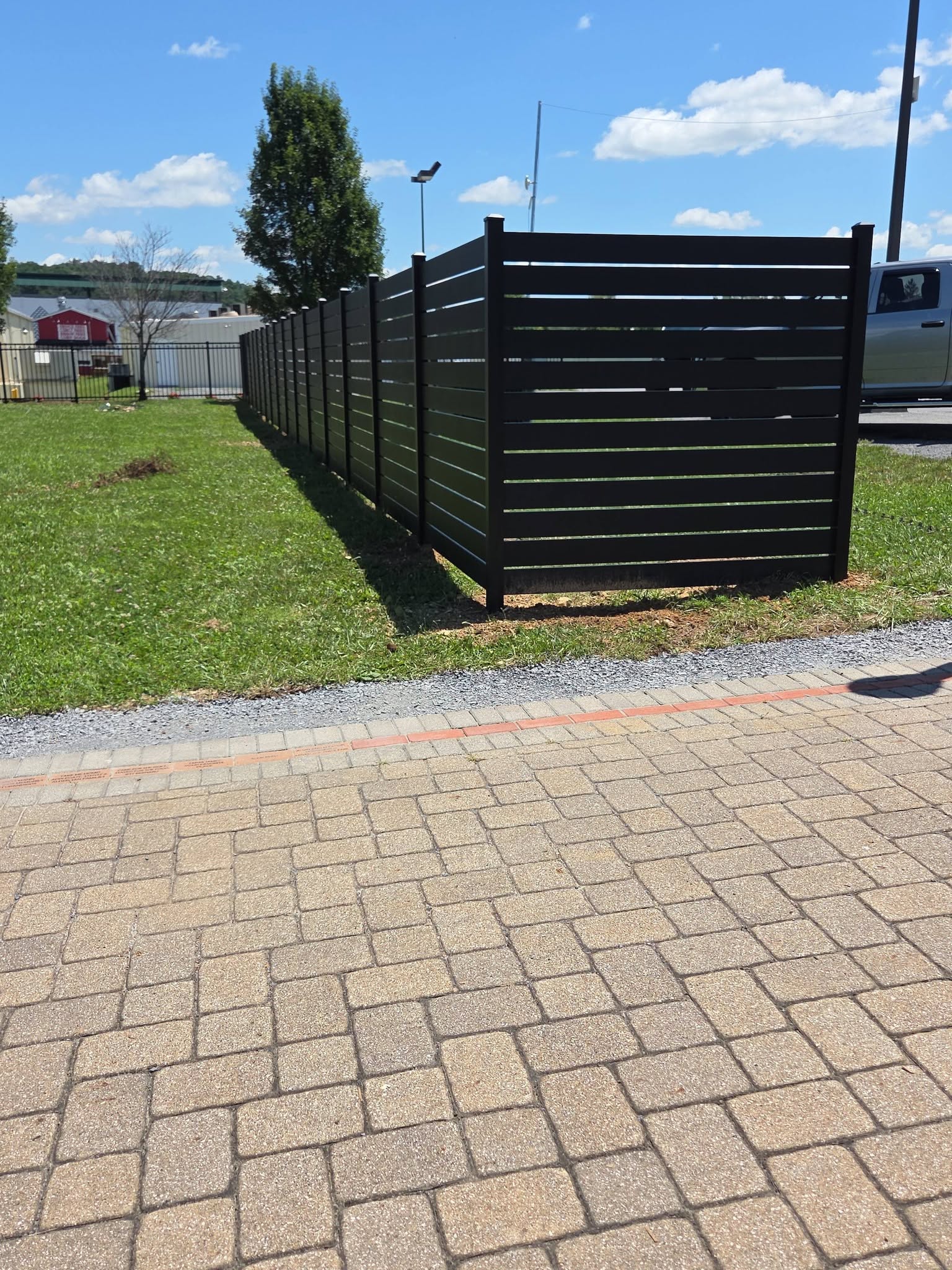 Aluminum privacy fence