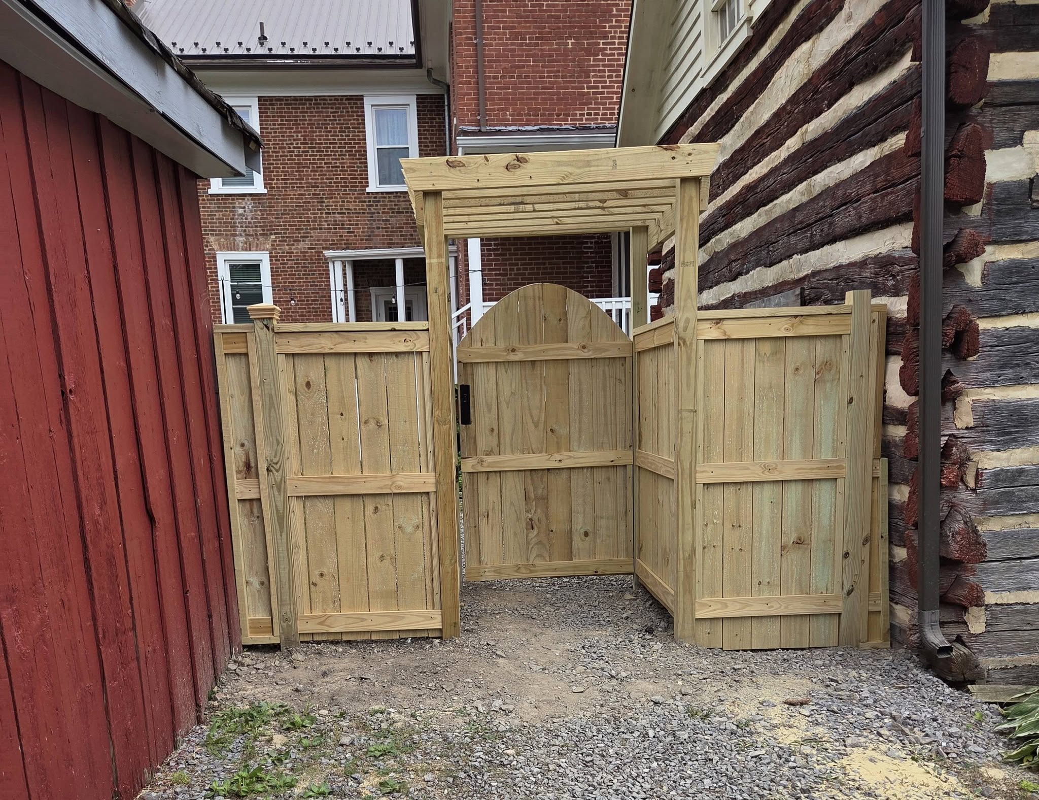 Custom fence entryway